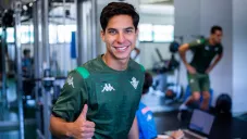 Diego Lainez en la pretemporada del Betis