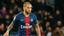 Daniel Alves, en un juego con el PSG