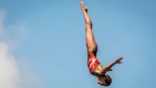 Adriana Jiménez, durante un clavado