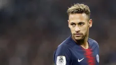 Neymar, durante un juego con el PSG