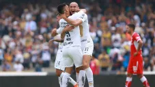 Carlos festeja su diana contra Toluca