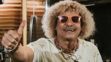 Carlos Valderrama es activo en redes sociales y busca seguir relacionado con el futbol