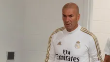 Zinedine Zidane, previo a ofrecer una conferencia de prensa