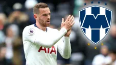 Vincent Janssen en un partido con el Tottenham