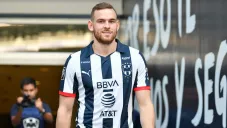 Vincent Janssen durante su presentación con los Rayados