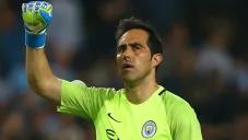Claudio Bravo, durante un juego del Manchester City