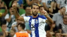 Oliveira festeja gol ante Krasnodar