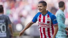 Villalpando celebra gol contra Necaxa