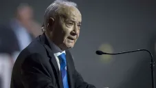 Álvarez, en conferencia de prensa