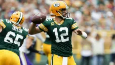Aaron Rodgers en acción con Green Bay