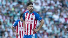 Oribe Peralta durante un partido con Chivas