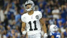 Trevor Davis festeja su touchdown vs Colts