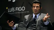 Luis Figo, en una conferencia de prensa