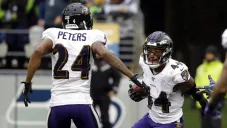 Ravens celebra una anotación contra Seattle