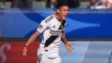 Uriel Antuna celebra un gol con LA Galaxy