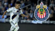 Uriel Antuna durante un duelo con el Galaxy en la MLS
