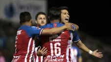 Ponce y Molina festejan gol ante Juárez
