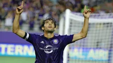 Kaká celebra una anotación con el Orlando City