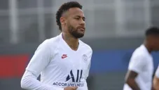 Neymar en un entrenamiento con el PSG