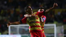Cándido Ramírez festeja su gol de Morelia contra Juárez