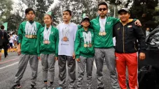 Los participantes de la carrera 'Ponte Pila'