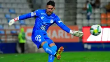 Leonel Moreira como jugador de Pachuca