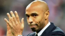 Henry después de un partido con el Mónaco