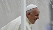 El Papa Fancisco antes de una misa