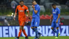 Jesús Corona, Pablo Aguilar y Elías Hernández lamenta una derrota de Cruz Azul