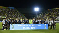 Selección Mexicana siendo galardonada con la medalla de plata