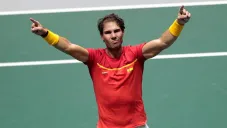 Rafa Nadal festeja tras pase de España a la Final de la Copa Davis