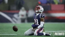 Duron Harmon lamenta una jugada con Patriots