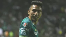 Ángel Mena, durante el partido ante Morelia