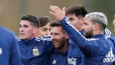 Messi durante una concentración con Argentina