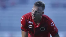 Polaco Menéndez en acción con Tiburones