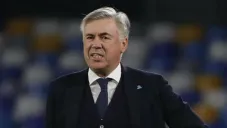 Carlo Ancelotti, durante un partido del Napoli