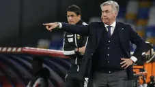 Carlo Ancelotti dirigiendo