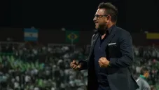 Mohamed festeja en un partido de Rayados