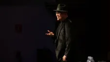 Franco Escamilla durante uno de sus shows