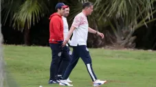 Ricardo Peláez tras un entrenamiento con Chivas