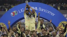 Oribe y Paul levantan la copa