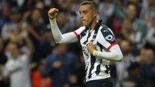 Rogelio Funes Mori celebra su anotación en la Final de Ida