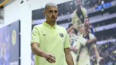 Guido Rodríguez ingresa al Estadio Azteca