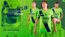 Jugadores de Morelia presumen su tercera elástica