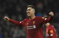 Firminho celebrando su gol