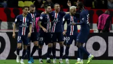 Jugadores del PSG festejan un gol ante Mónaco