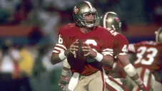 Joe Montana durante un juego con los 49ers