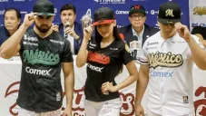 Presidente de la LMP presentó uniformes de México para la Serie del Caribe 2020