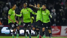 Jugadores de Juárez celebrando un gol ante Morelia