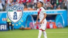Christian Cueva, en un partido de Selección